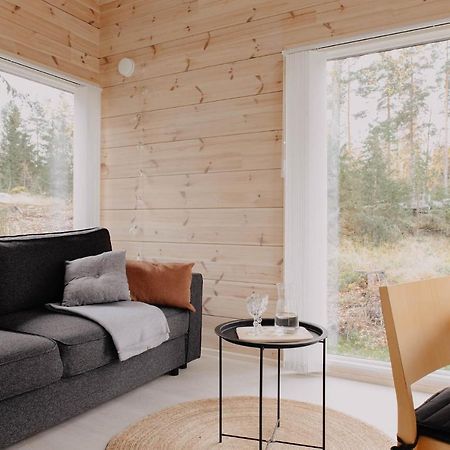 Villa Varis Kirkkonummi Extérieur photo